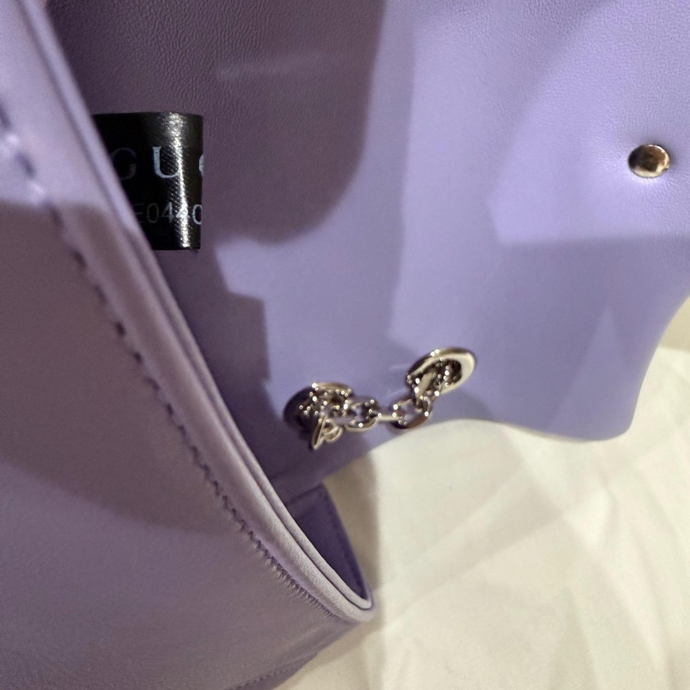 Gucci Light Purple Quilted Chain Shoulder Bag - Picture 10 of 16